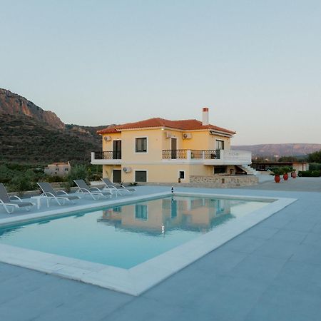 Villa Βίλλα Πηνελόπη Με Πισίνα Σε Ιδιωτικό Λόφο Με Θέα à Nauplie Extérieur photo