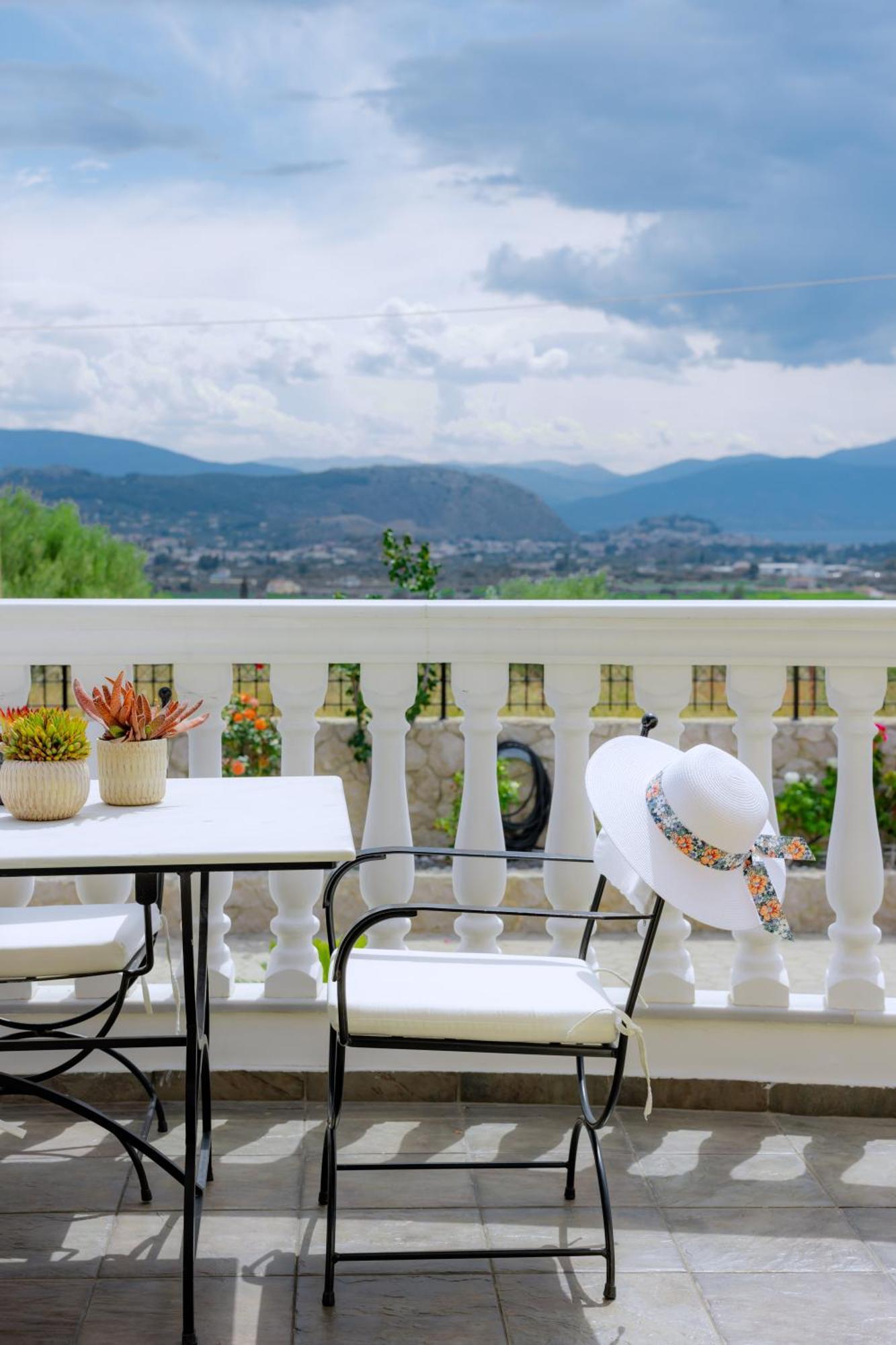 Villa Βίλλα Πηνελόπη Με Πισίνα Σε Ιδιωτικό Λόφο Με Θέα à Nauplie Extérieur photo
