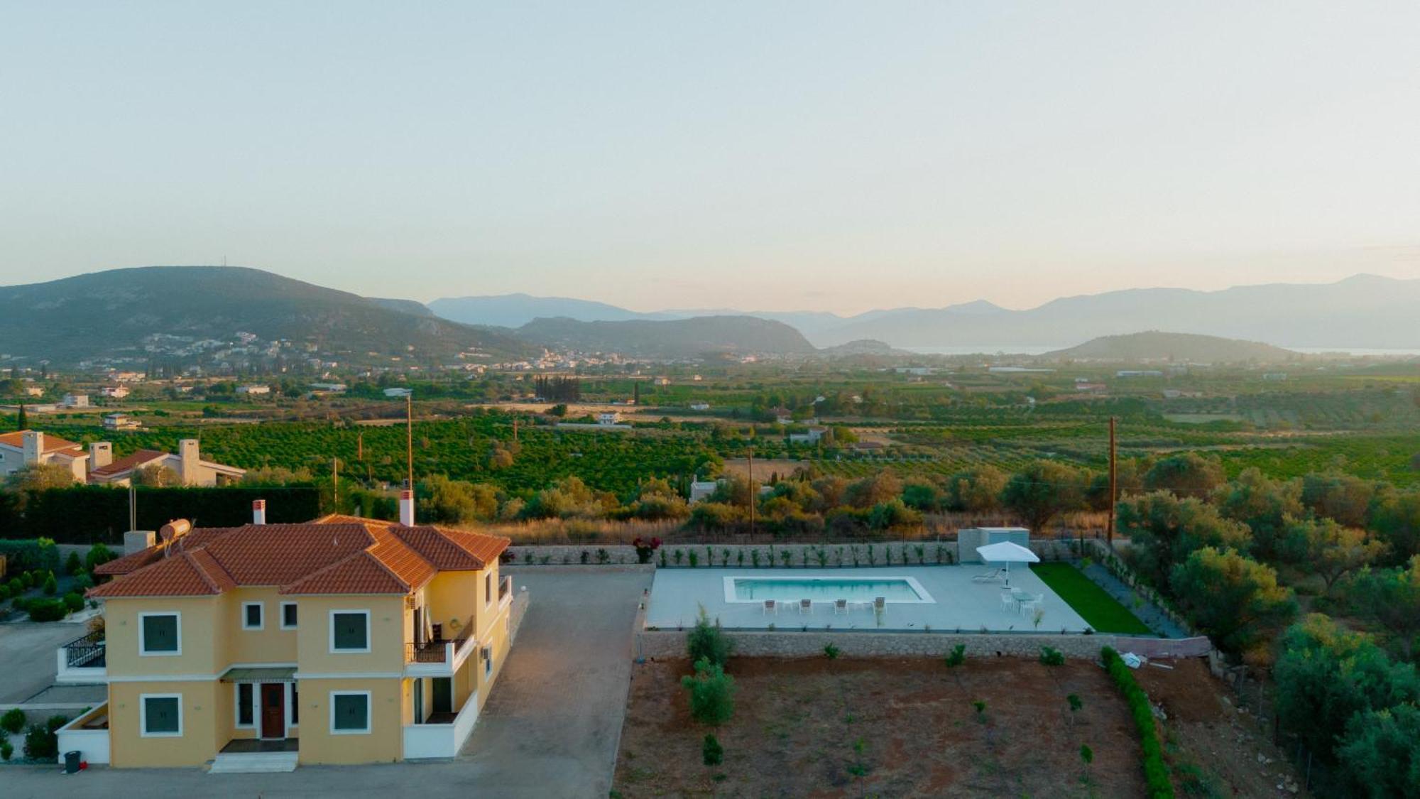 Villa Βίλλα Πηνελόπη Με Πισίνα Σε Ιδιωτικό Λόφο Με Θέα à Nauplie Extérieur photo